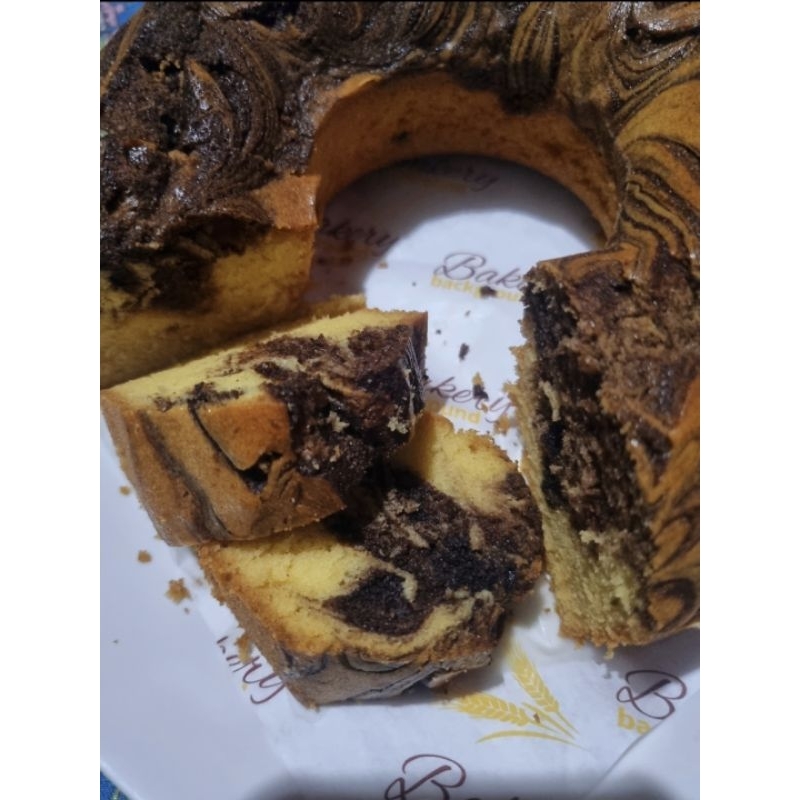 

Marmer Cake Moist Creamy