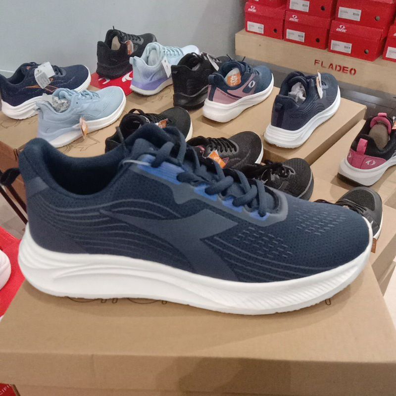 RMY DIADORA SEPATU SNEAKERS PRIA