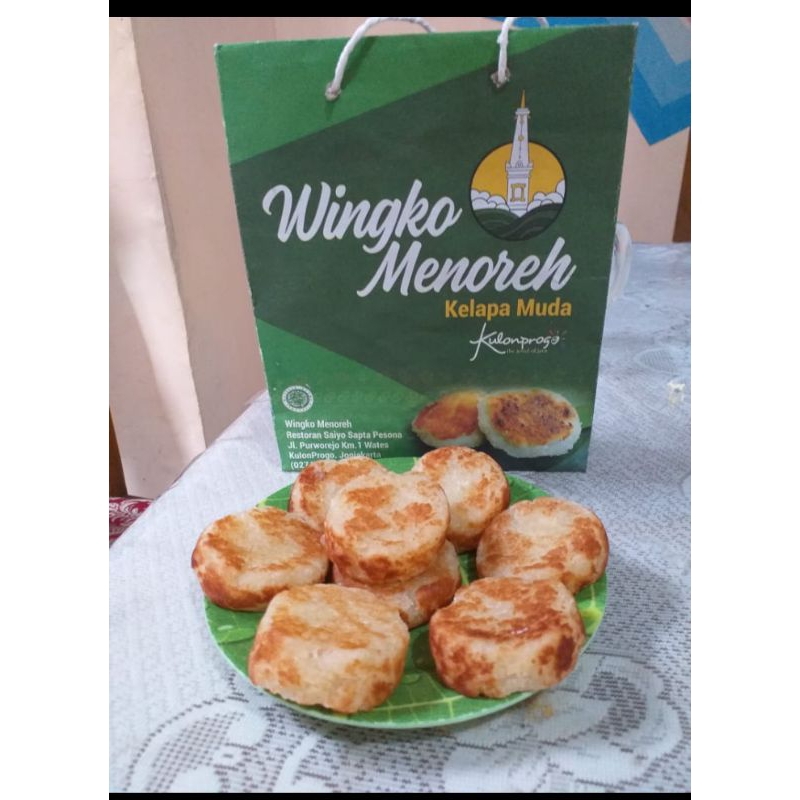 

Wingko Kelapa Muda Menoreh Isi 10 biji