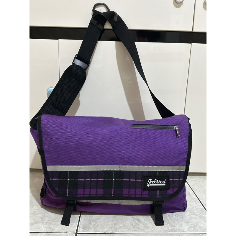 2 in 1 Messenger Bag & Crossbody Brand Feltics Original Bag