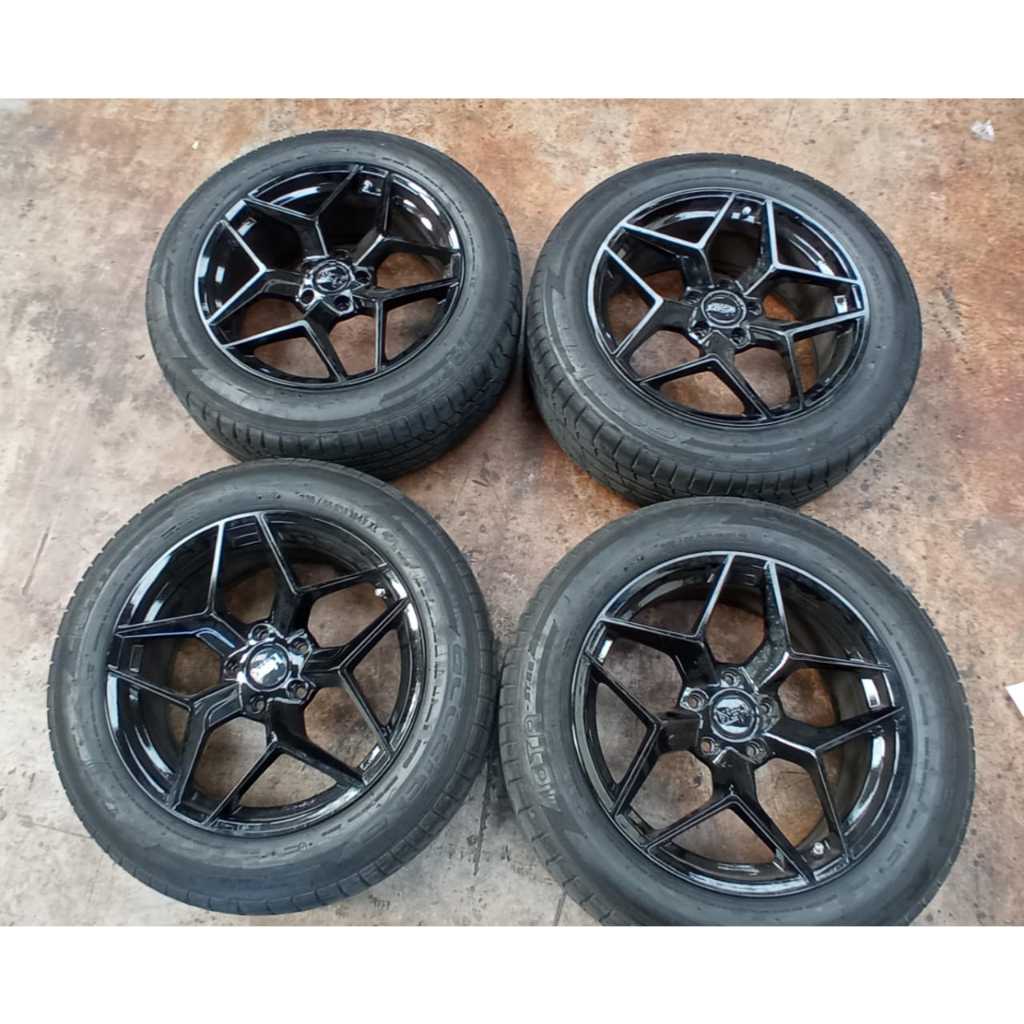 Velg Bekas TANTO R18X8,5 baut 5 pcd 5X114 ET44 +BAN 235 55 R18