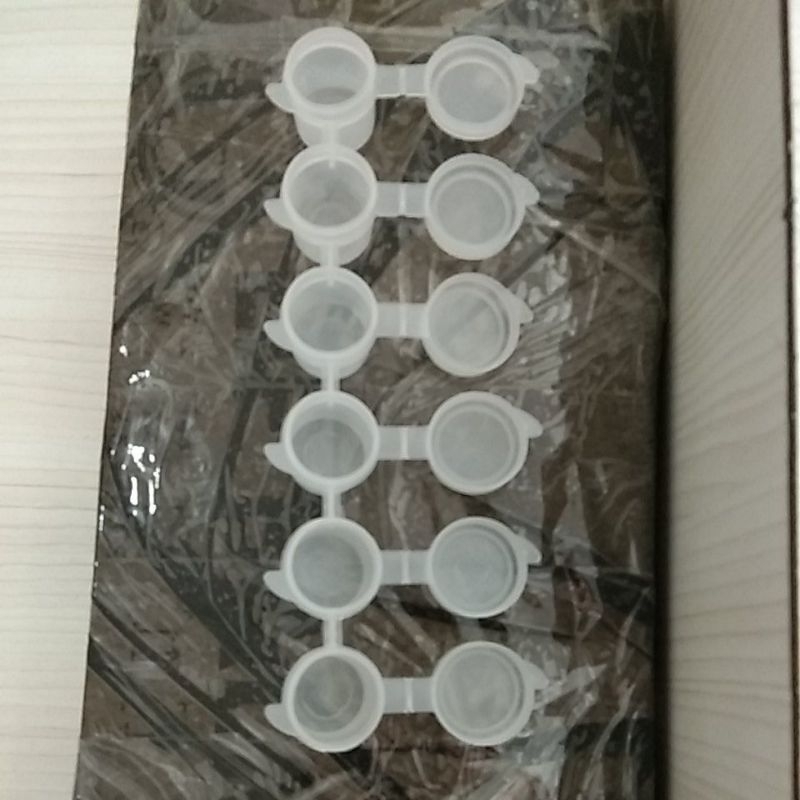 

Pot Plastik 5 ML x 6 Empty Cup Paint