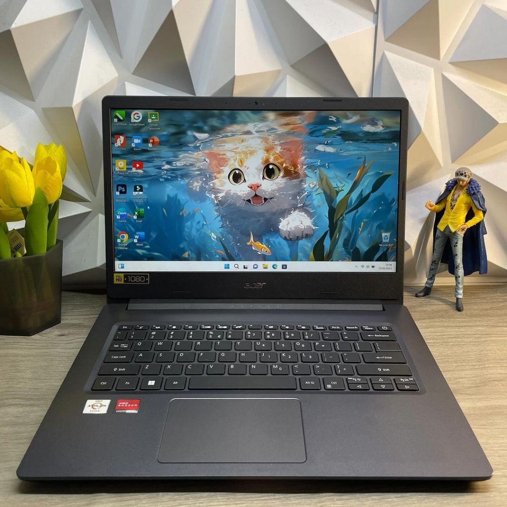 Laptop bisa gaming minimalis desain ACER ASPIRE 3 SSD mantap
