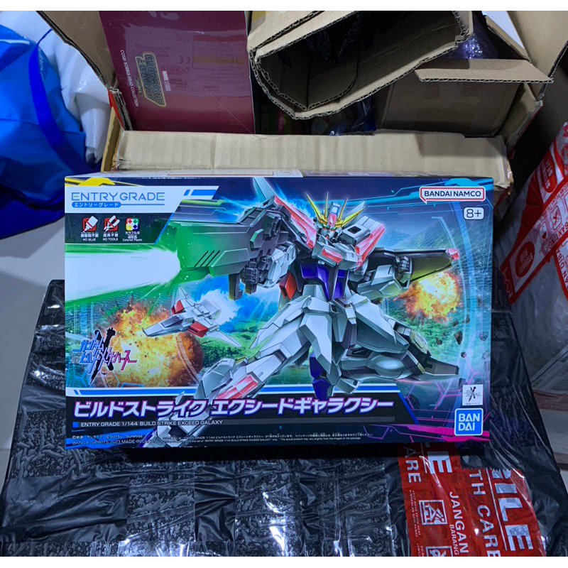 Entry Grade Build Strike Exceed Galaxy Gundam