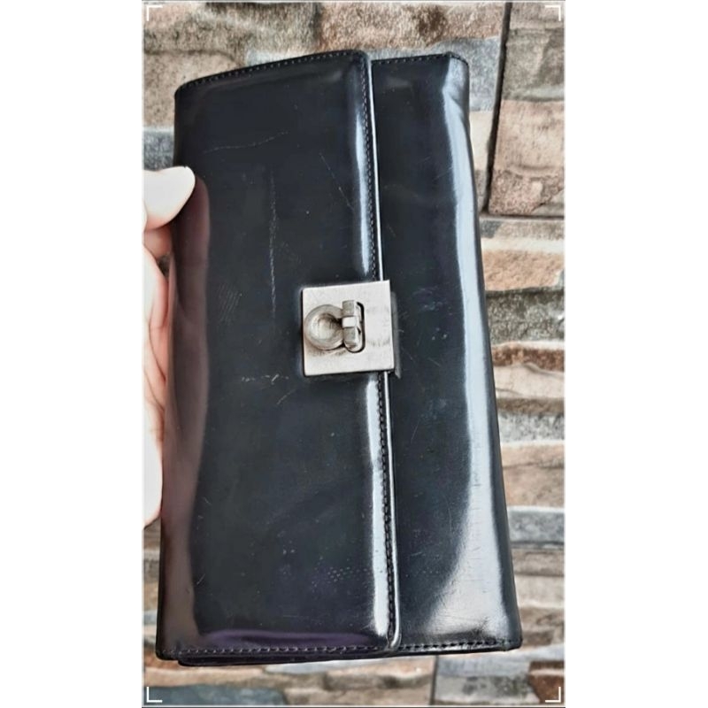 Dompet Fareagemo - TAS PRELOVED BRANDED ORIGINAL