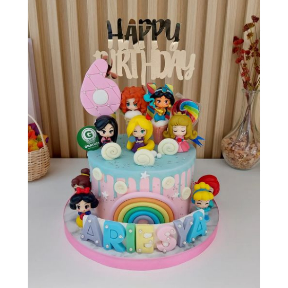 

TEMA PRINCESS CAKE UK 15CM / KUE ULANG TAHUN CUSTOME