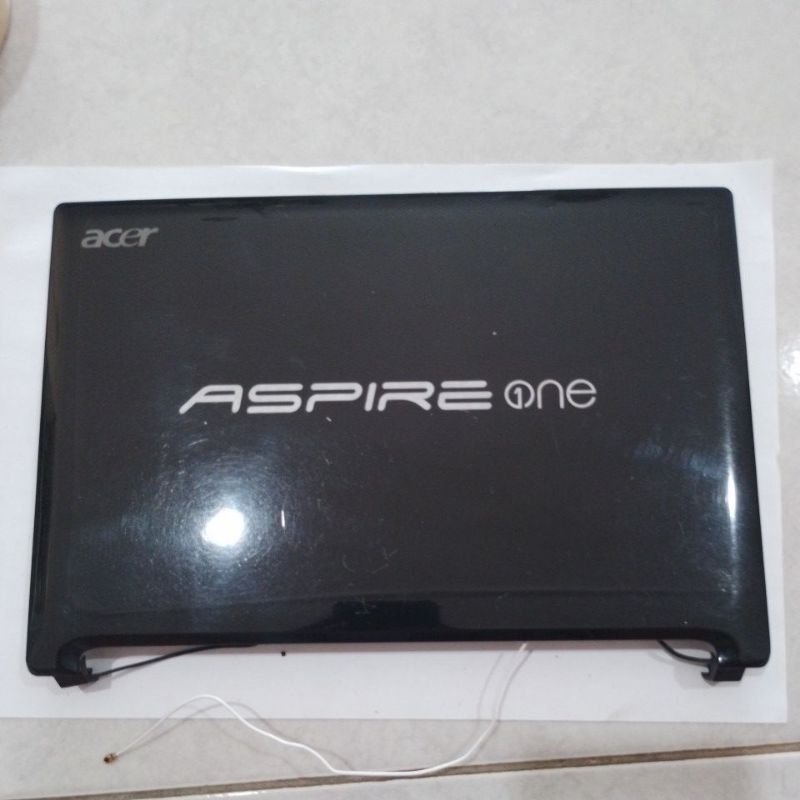 casing cassing case cover belakang led lcd laptop Acer Aspire one 522