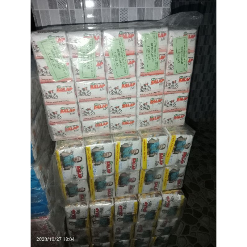 

Teh sepeda balap merah 1 ball(100 bungkus x 40gr) free gelas