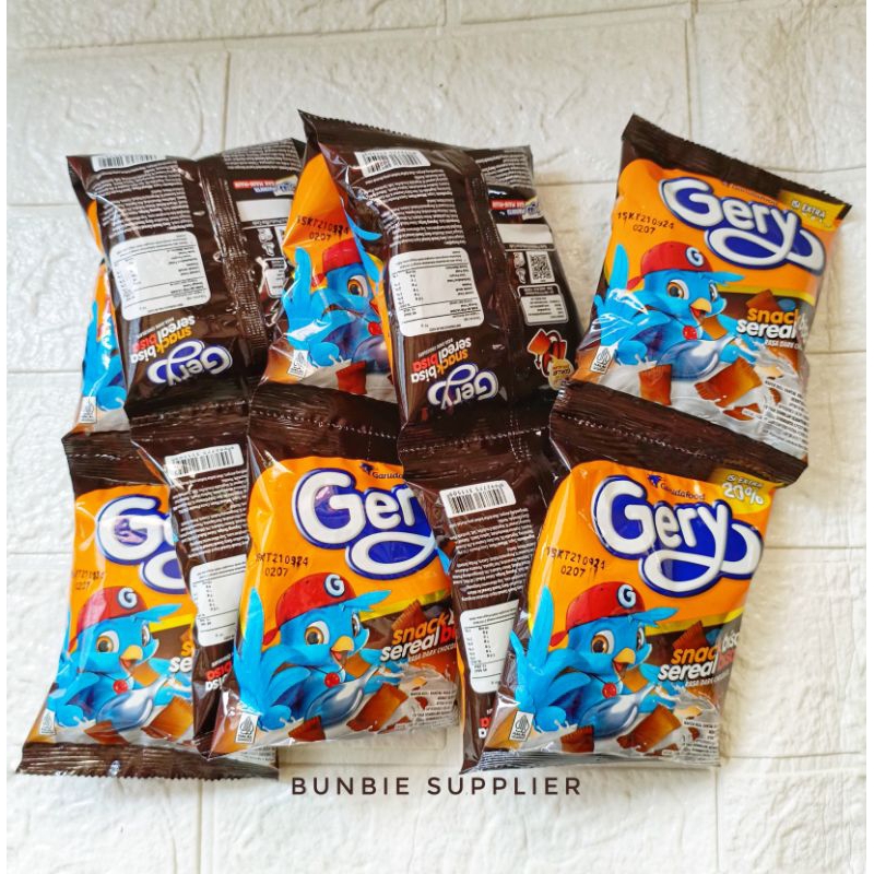 

Gery Snack & Sereal 13.2Gr x 10pcs (RENCENG) | Snack Cemilan Dark Cokelat