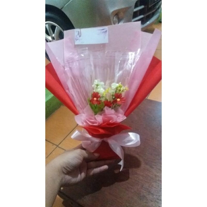 Buket Uang bahan spondbond