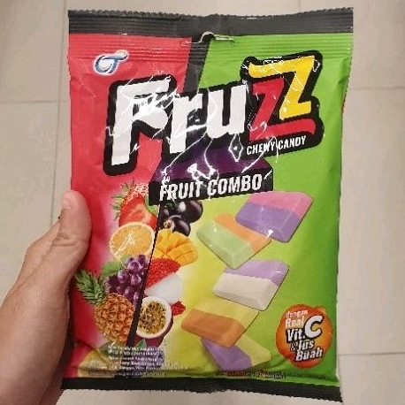 

Fruzz Chewy Candy permen Fruit Combo rasa buah buahan 100gr