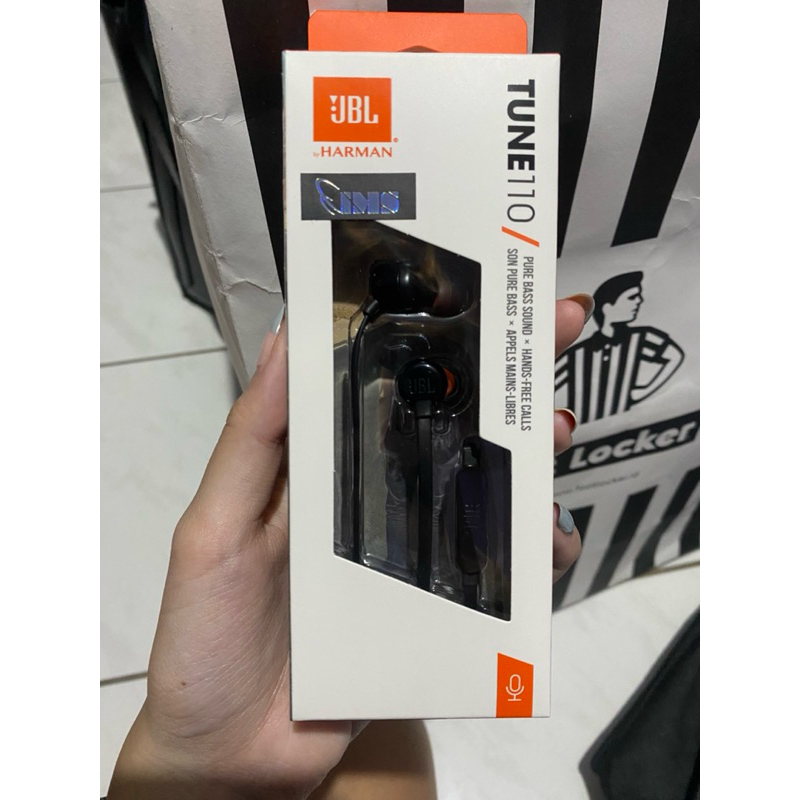 JBL TUNE 110 Earphone JBL