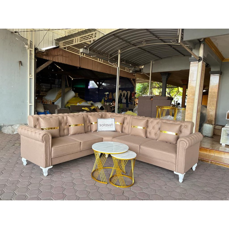 sofa chesterfield sudut