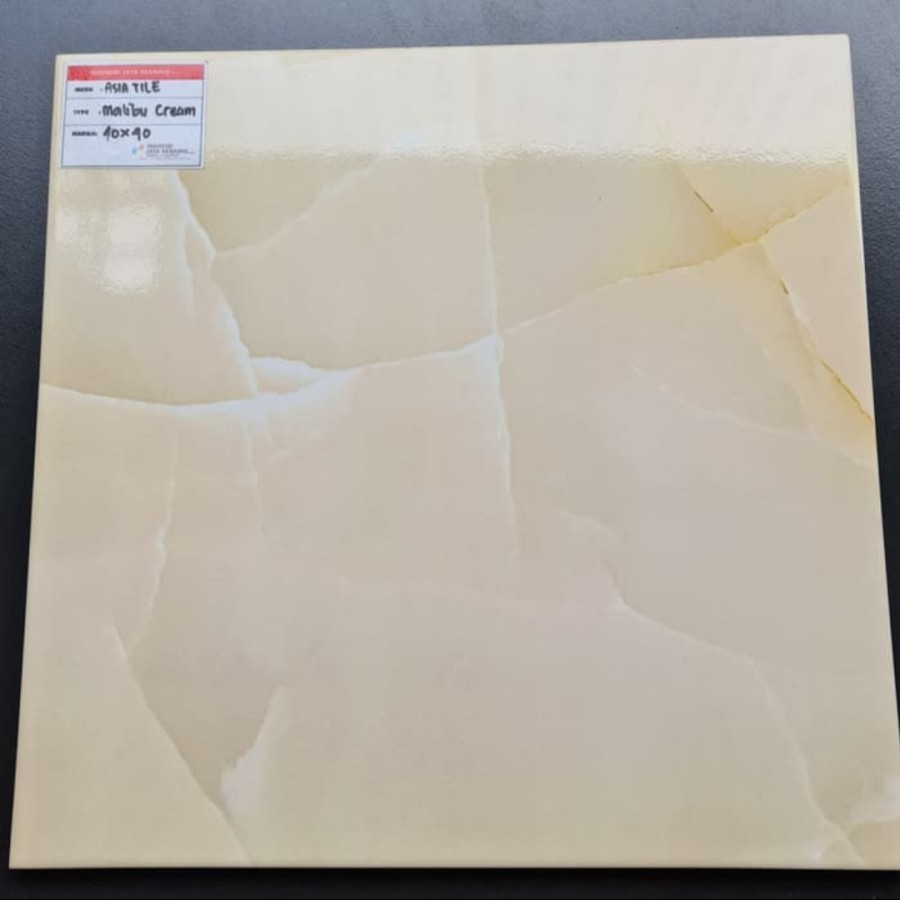 Keramik Lantai Asia Tile Malibu Cream  40x40 Desain Elegan Dan Mewah