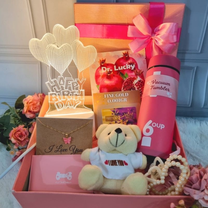 

PREMIUM Kado Ulang Tahun / Hampers Cewek Ultah / Hadiah Anniversary