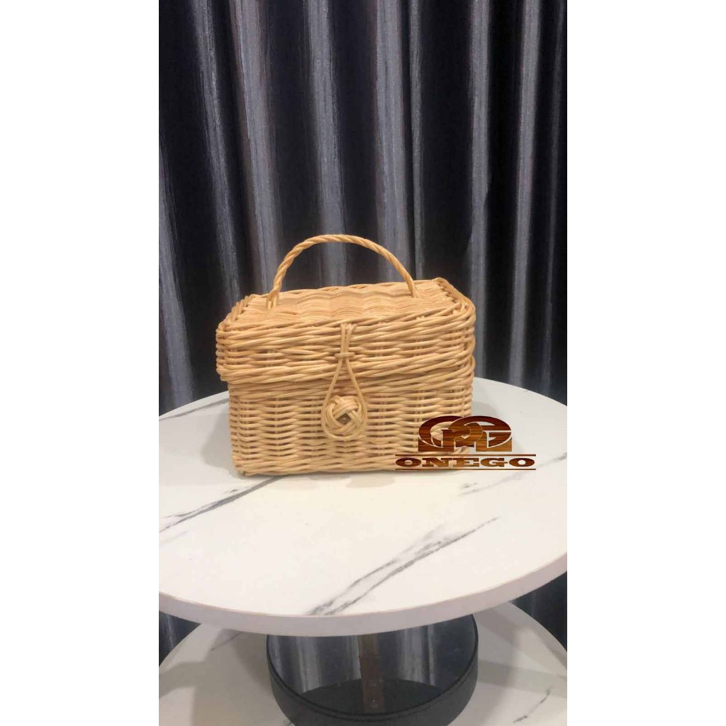 Keranjang Kotak Kecil Dengan Penutup  Rotan Berkualitas - Natural Rotan