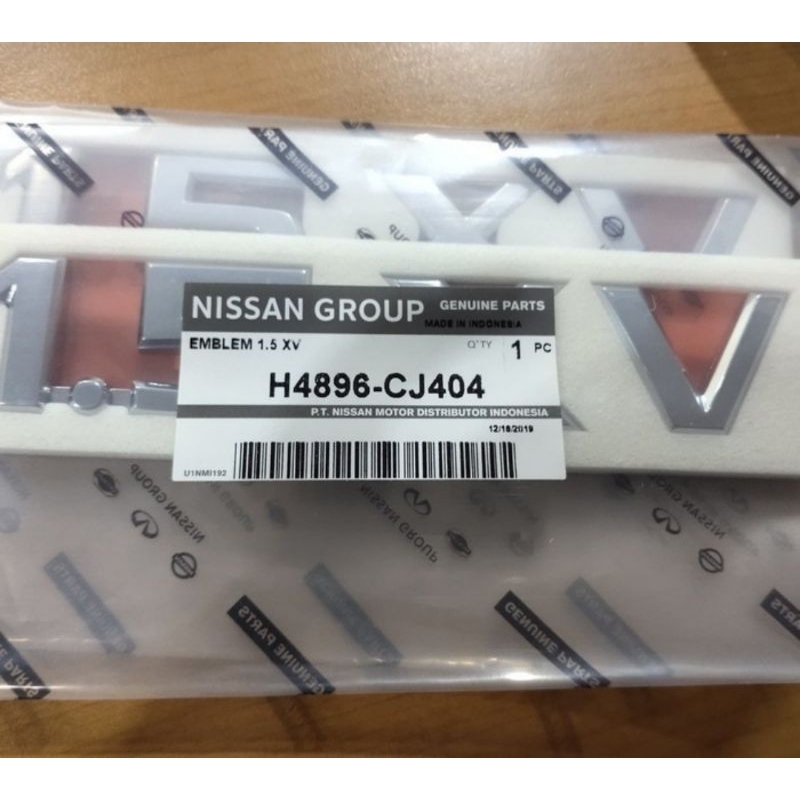 Emblem 1.5 xv Grand livina original nissan