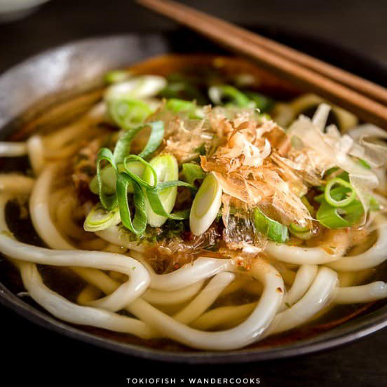 

Terbaru Hana Katsuobushi 200 gr Export Quality (Grade A) Terlaku.