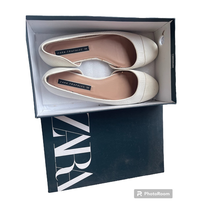 SEPATU FLATSHOES BRANDED ZARA ORI CONTER SIZE 38