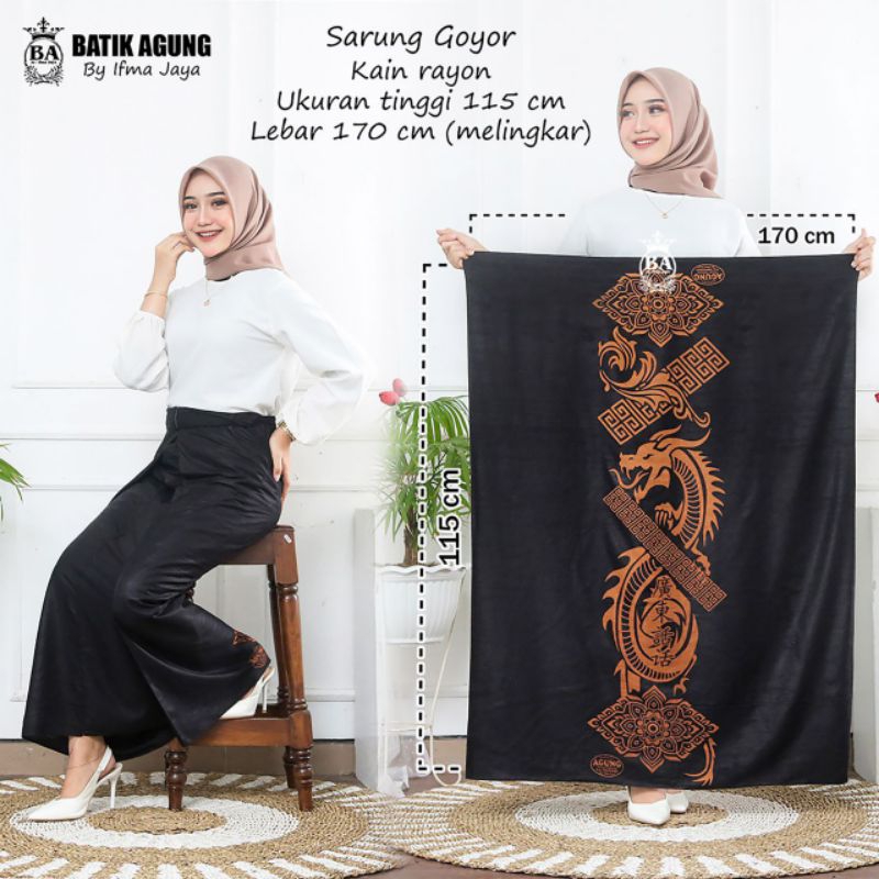 (SARUNG NAGA) Sarung Naga Santri Santriwati Polos Hitam Bahan Rayon Gloyor Goyor Terlaris Sarung