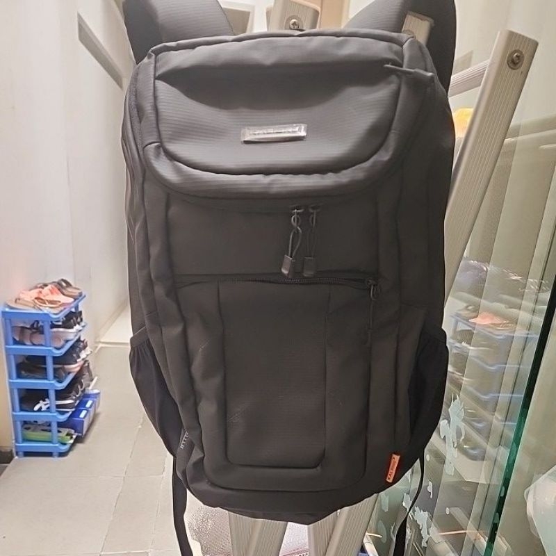 Tas Ransel Laptop - Backpack - Kalibre Intruder - Kapasitas 20 Liter - Original - Preloved