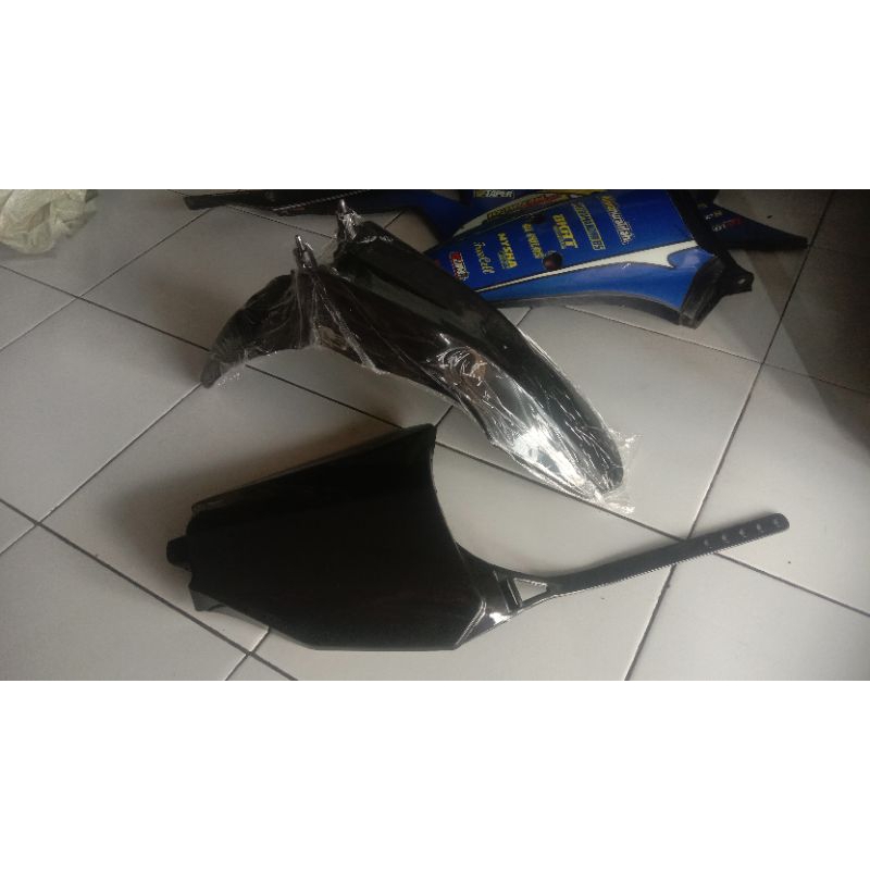 Spakbor CRF 110 dan papan nomer CRF 450