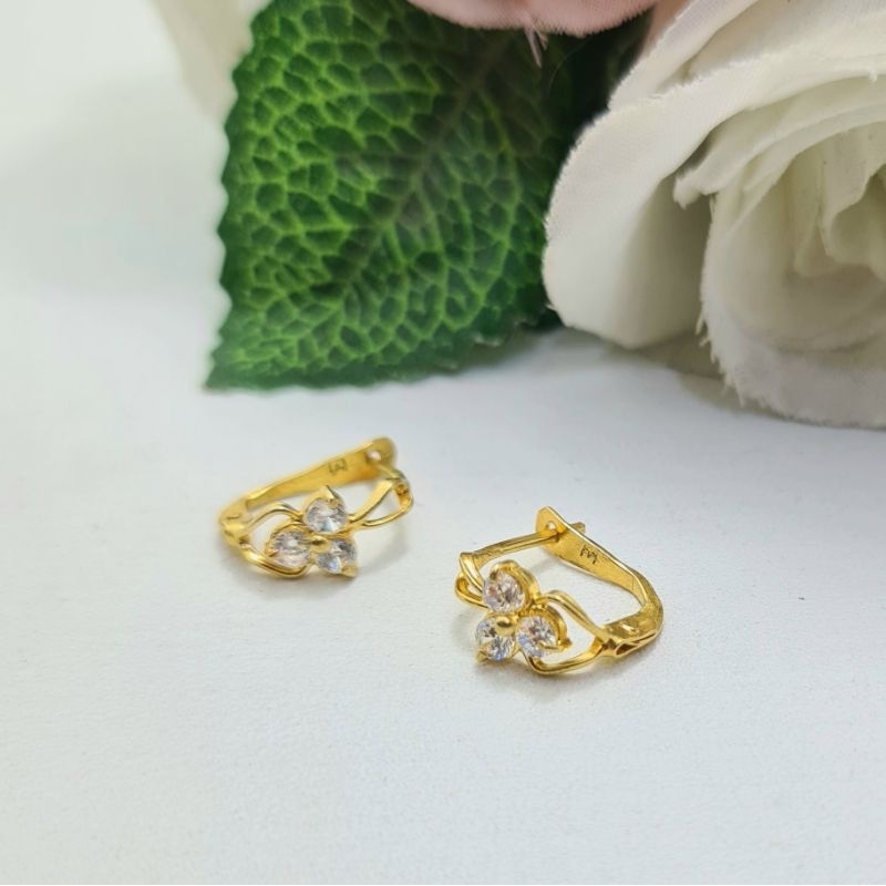 Anting Jepit Emas Muda Mata 3