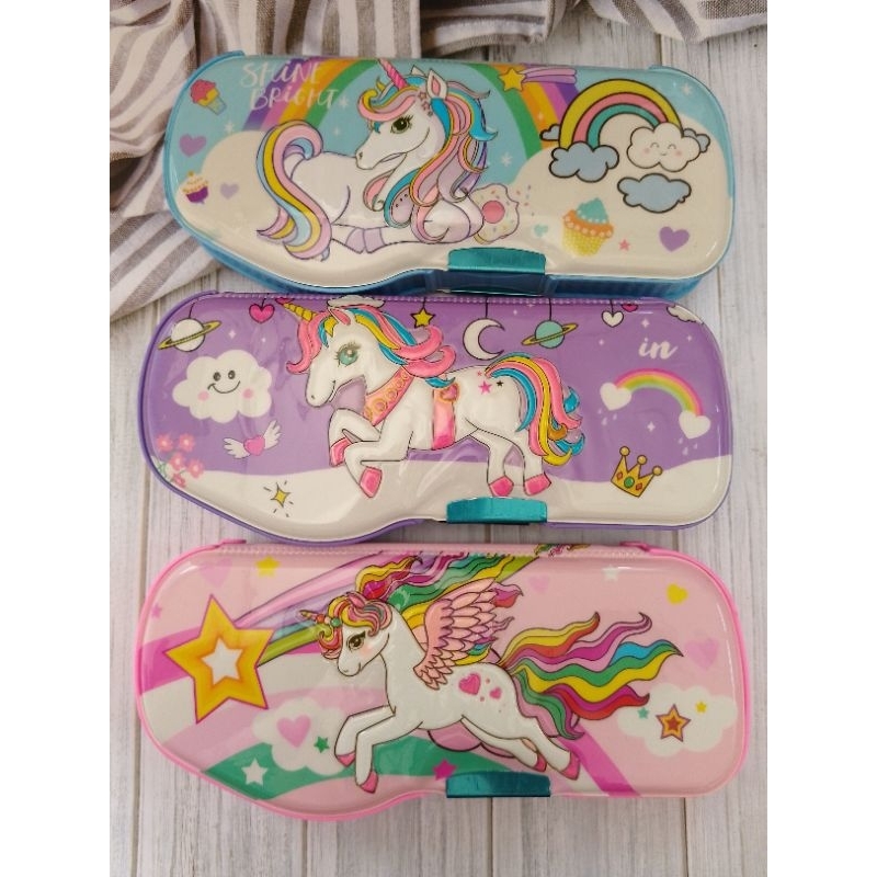 

PC MAGNET MOTIF UNICORN TIMBUL JC-2013 2 PINTU TERDAPAT RAUTAN