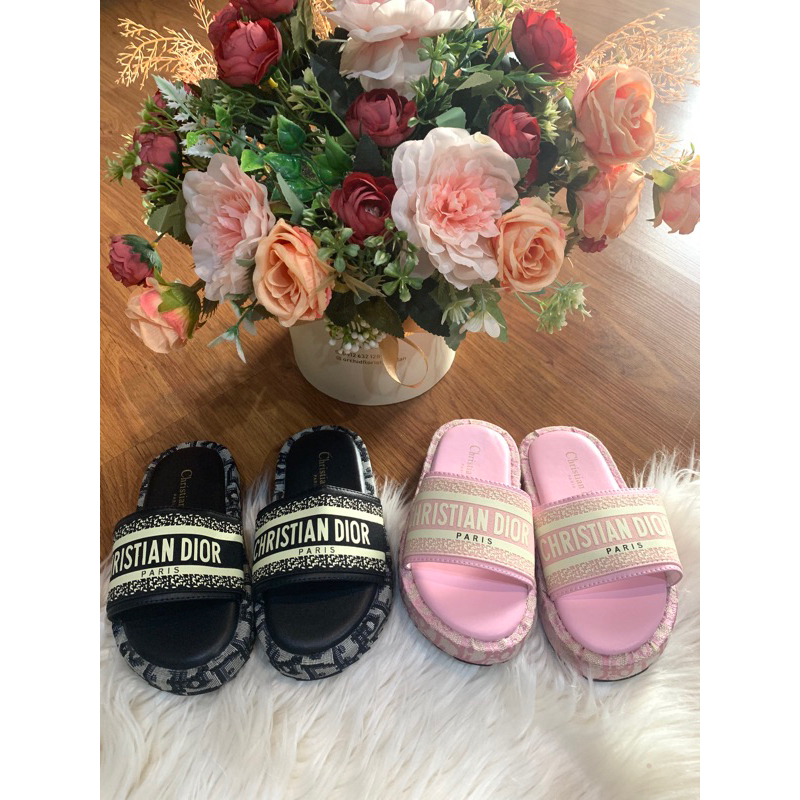 Sandal Dior anak cew