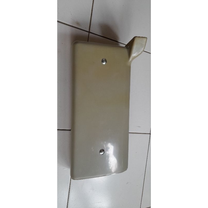 kuping bumper samping belakang isuzu panther lama