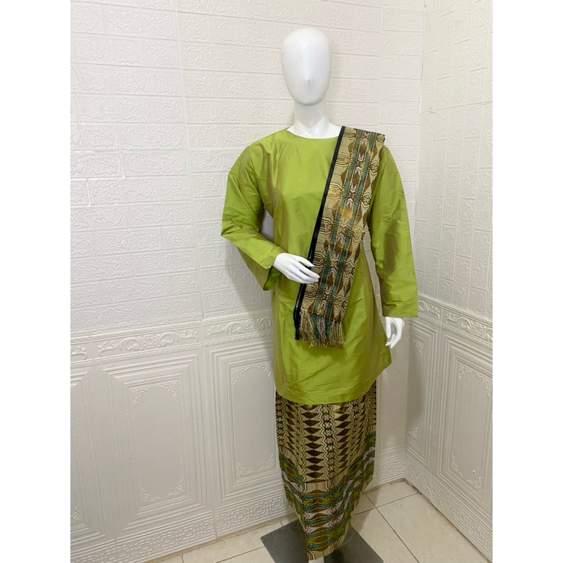 TUNIK TAFETA BAJU KURUNG MELAYU // TUNIK TAFETA KEBAYA MELAYU// KEBAYA MELAYU