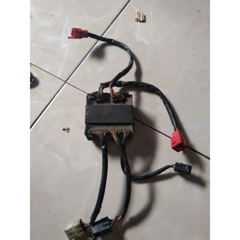 bcu bajaj Pulsar 180 ug4