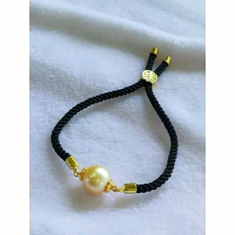 gelang serut tali rhodium dengan mutiara air laut