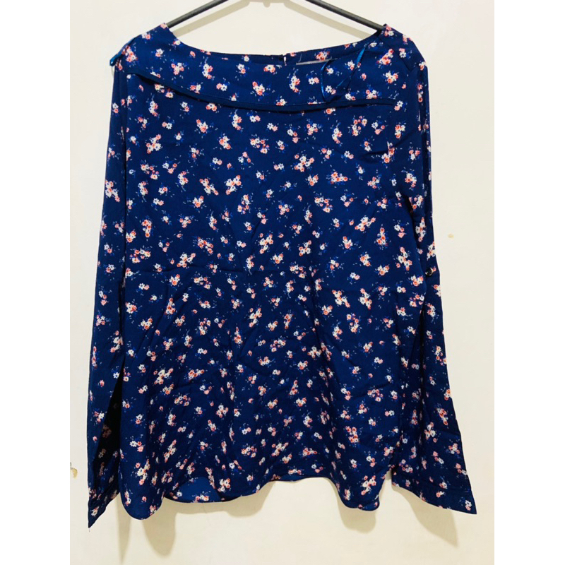 Preloved kemeja St Yves