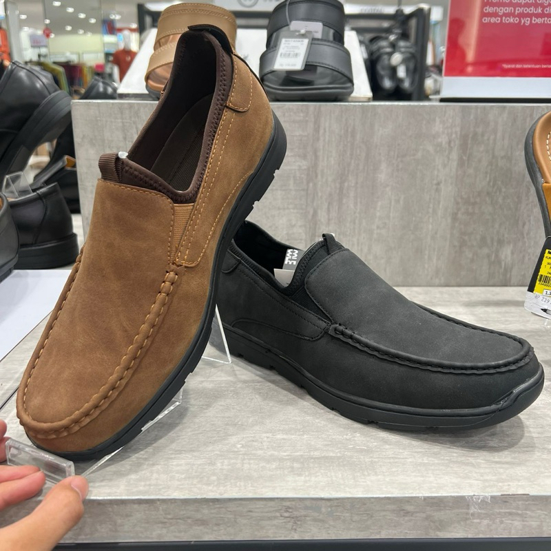 COLE WW30 Sepatu Slip On Casual Pria dengan Sol Kuat Nyaman 39 - 43