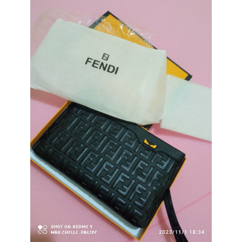 fendi clutch