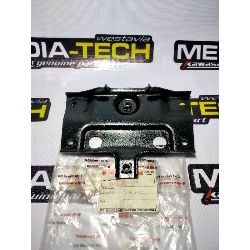 Dudukan Jok Ninja R Ninja SS Plat Besi Jok Ninja R Ninja SS Original Dudukan Plat Besi Jok Ninja R N