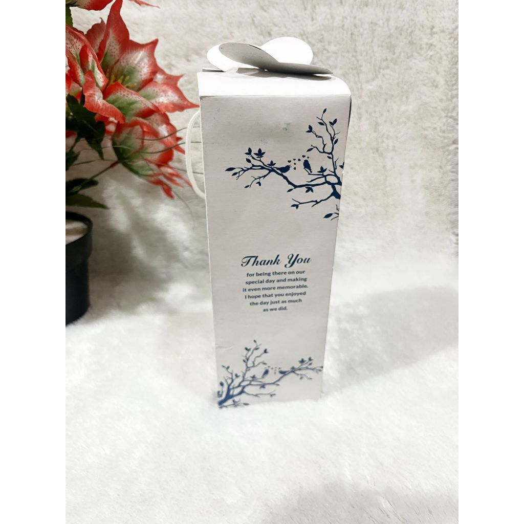 

Box Souvenir Shampo Tinggi Free Tali Cantik