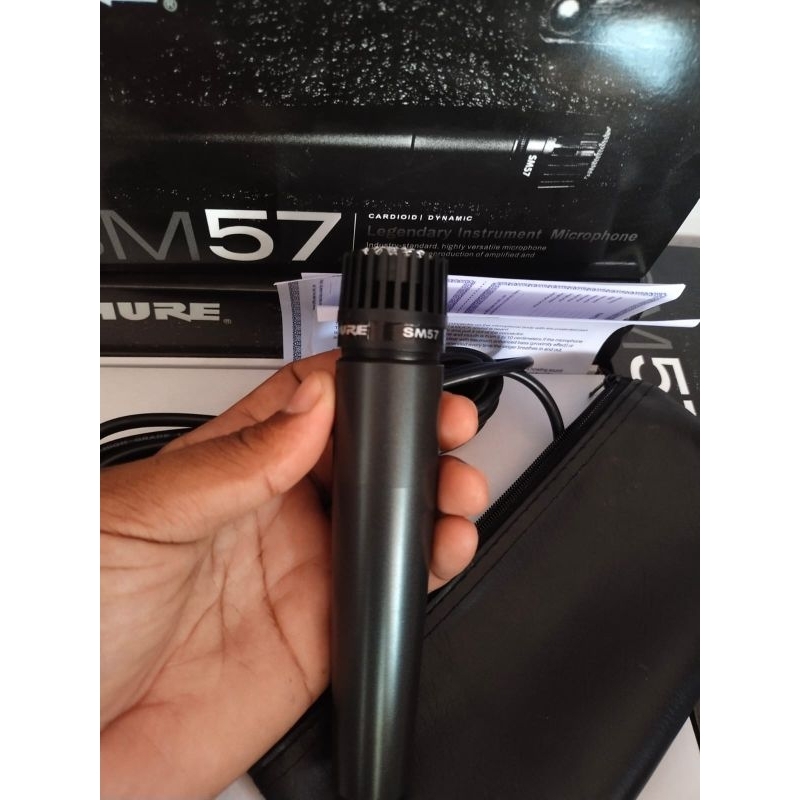MIK SHURE SM 57 .MIK KENDANG MIK KABEL ,FUUL BESI