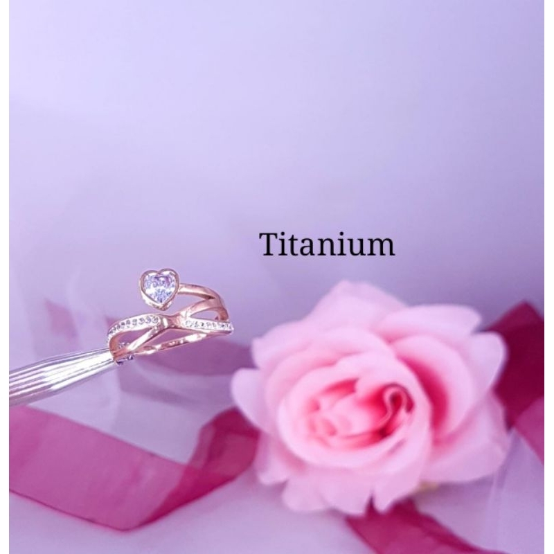 Cincin titanium berlapis emas24k /cincin wanita berlapis emas24k (Cn29)