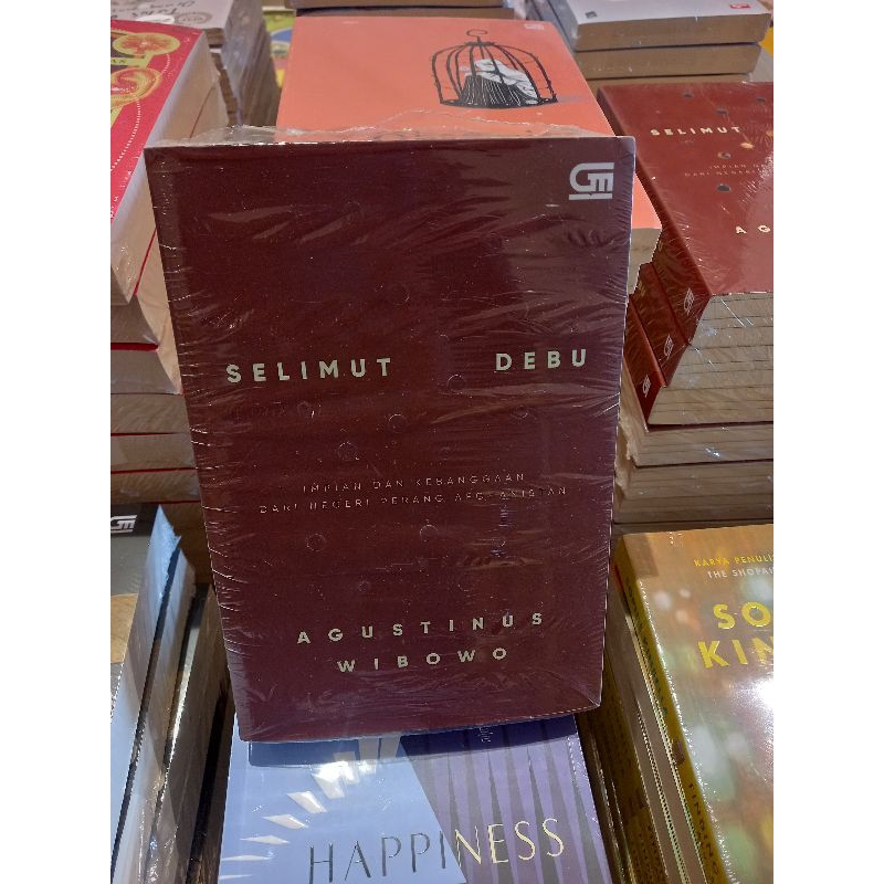 Buku Selimut Debu Original - Agustinus Wibowo