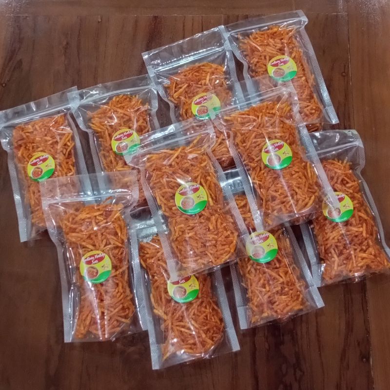 

KENTANG MUSTOFA JOSS [100 GR] KERING KENTANG BALADO PEDAS MANIS KERIPIK KENTANG