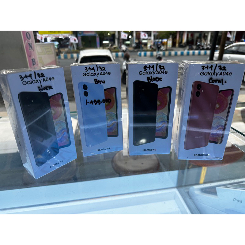 Samsung a04e 3+4/64 gb neww