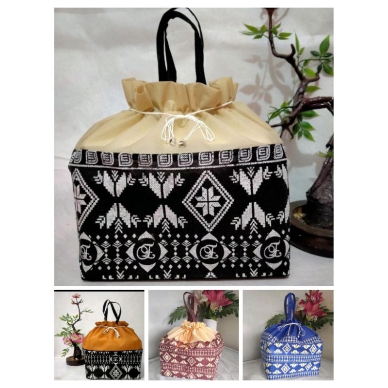 

1 lusin ( isi 12 pcs ) Tas serut motif bawah UK 22x22