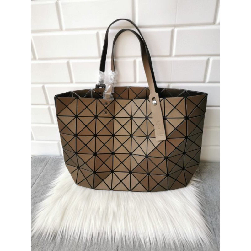 bao bao issey miyake