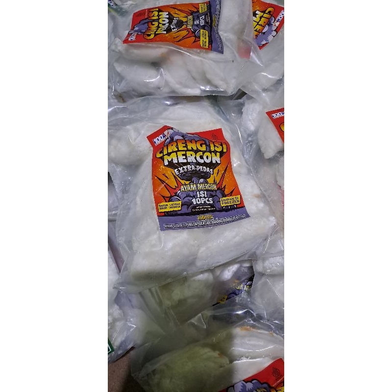 

Cireng isi ayam mercon