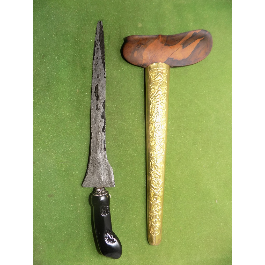 keris patrem brojol pamor kulit semangka era kacirebonan tua