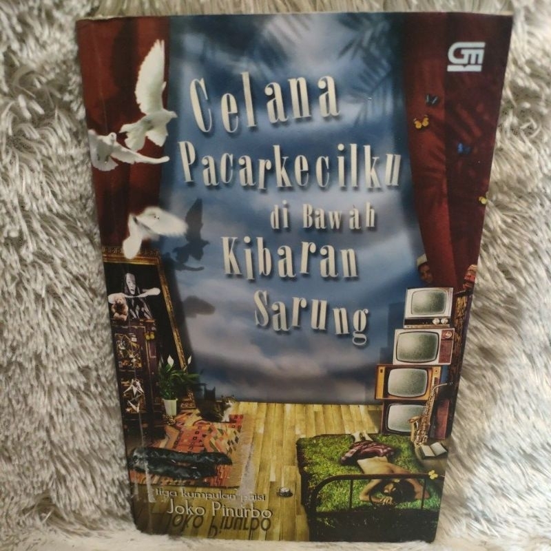 novel celana pacar kecilku di bawah kibaran sarung