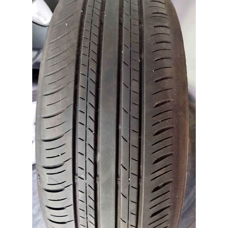 BAN MOBIL  RING 215/60 17 BAN MOBIL MEREK DUNLOP ENASAVE UKURAN 215/60 17