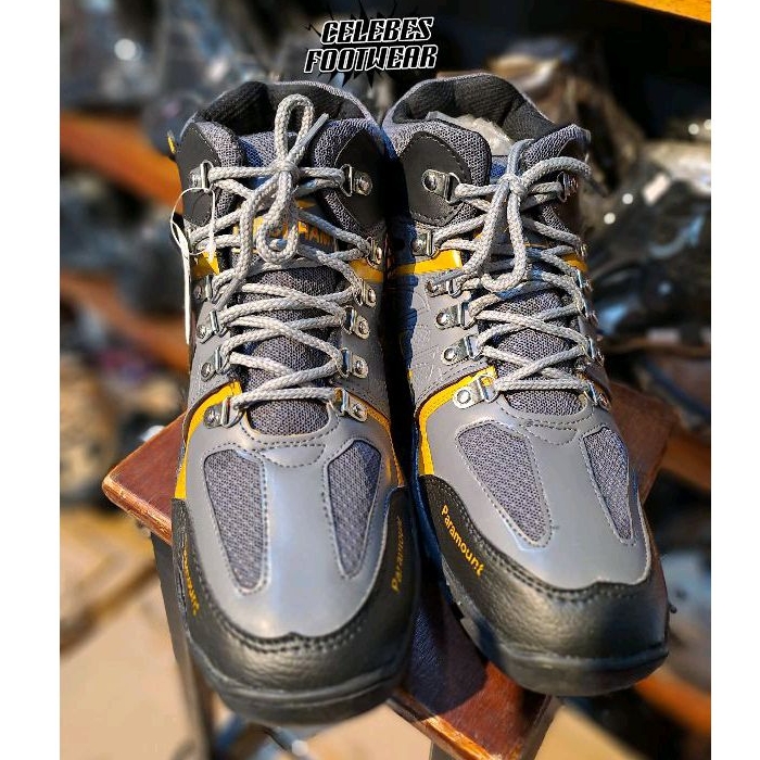 New Promo Terbaru Free Ongkir  Sepatu Gunung Ready Sepatu Hiking Grey Beckham Paramount Ori